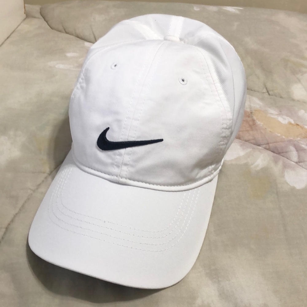 White Nike Legacy Dri-Fit hat